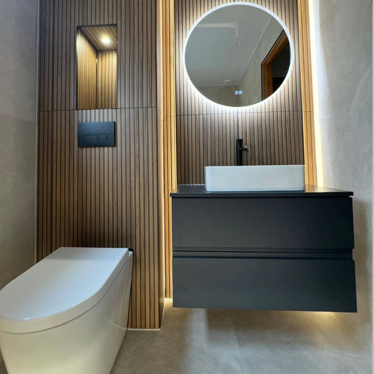 Chevrolet White & Saga Noce