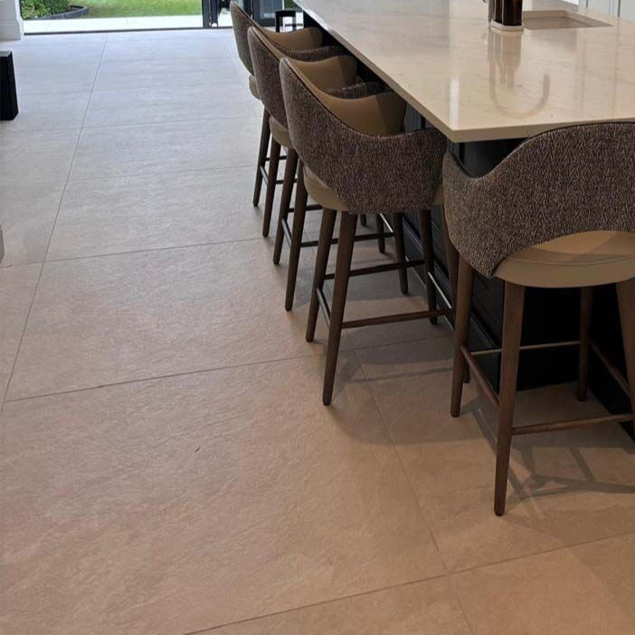 Neptune White Outdoor Tile 100x100x2cm